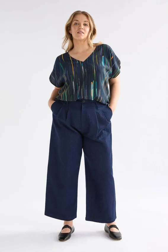 Kayra V Neck Top Kayra V Neck Top