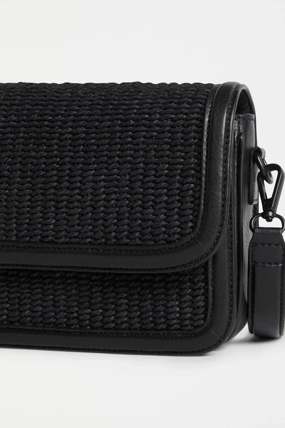 Ralffa Crossbody Bag Ralffa Crossbody Bag