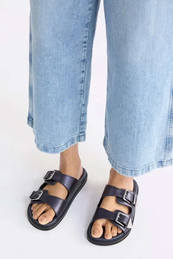 Spenne Sandal Spenne Sandal